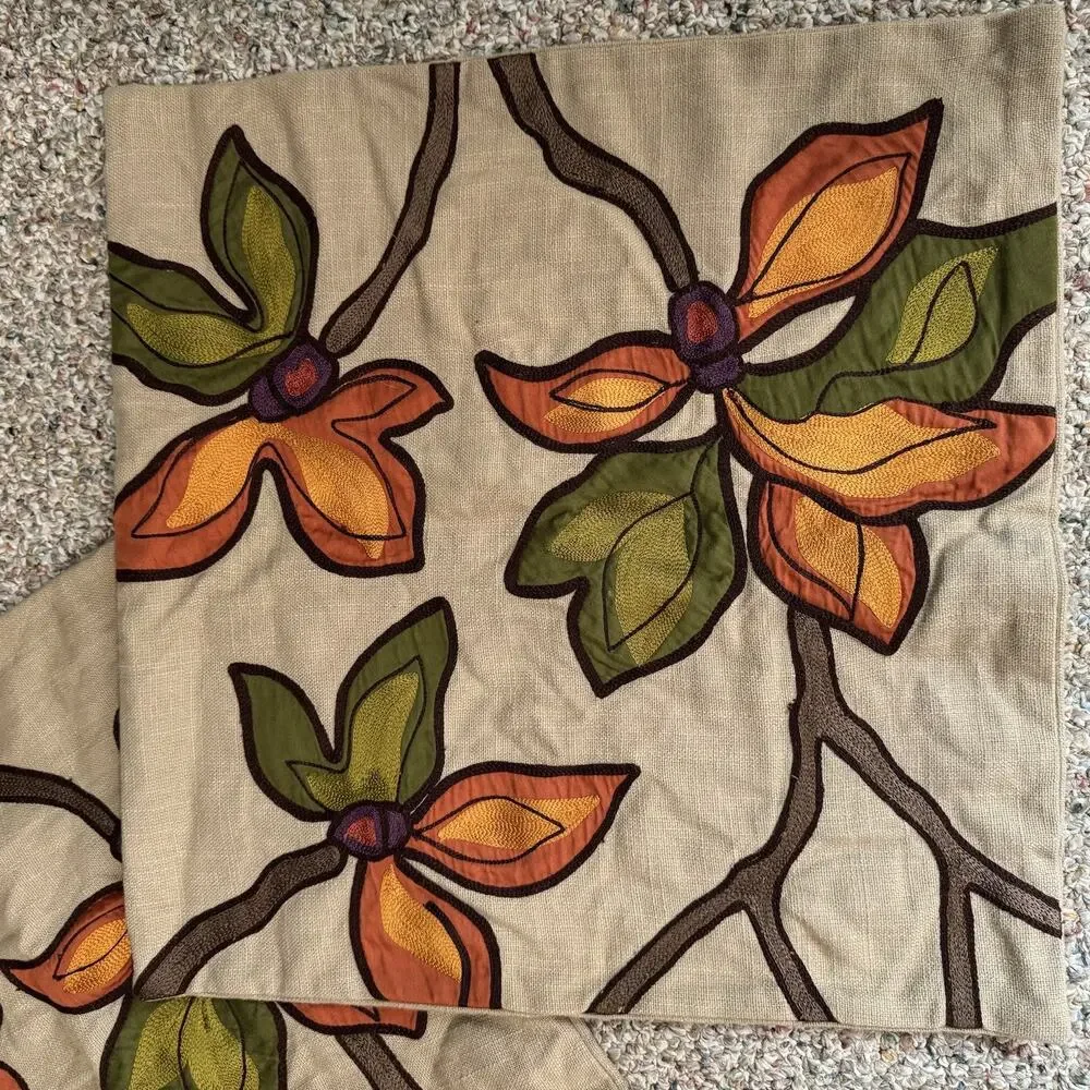 Crate and Barrel Set of 2 Thea Decorative Pillow Cases 18 x 18 Botanical Leaf